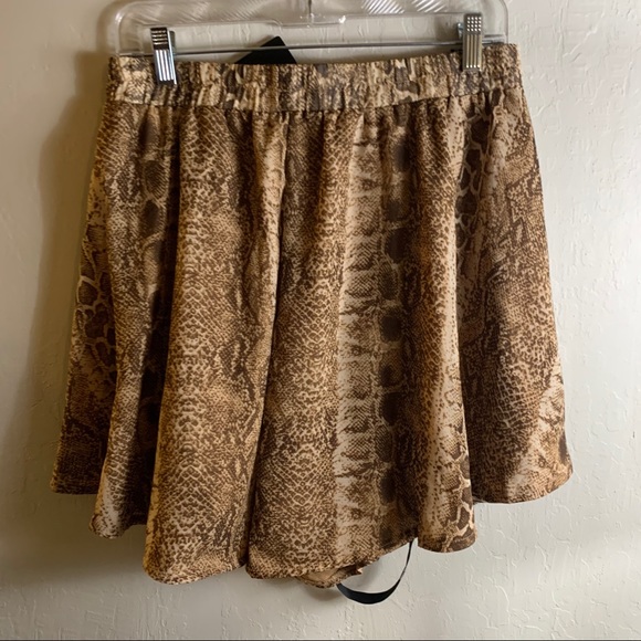 NWT Shorts - Picture 2 of 5